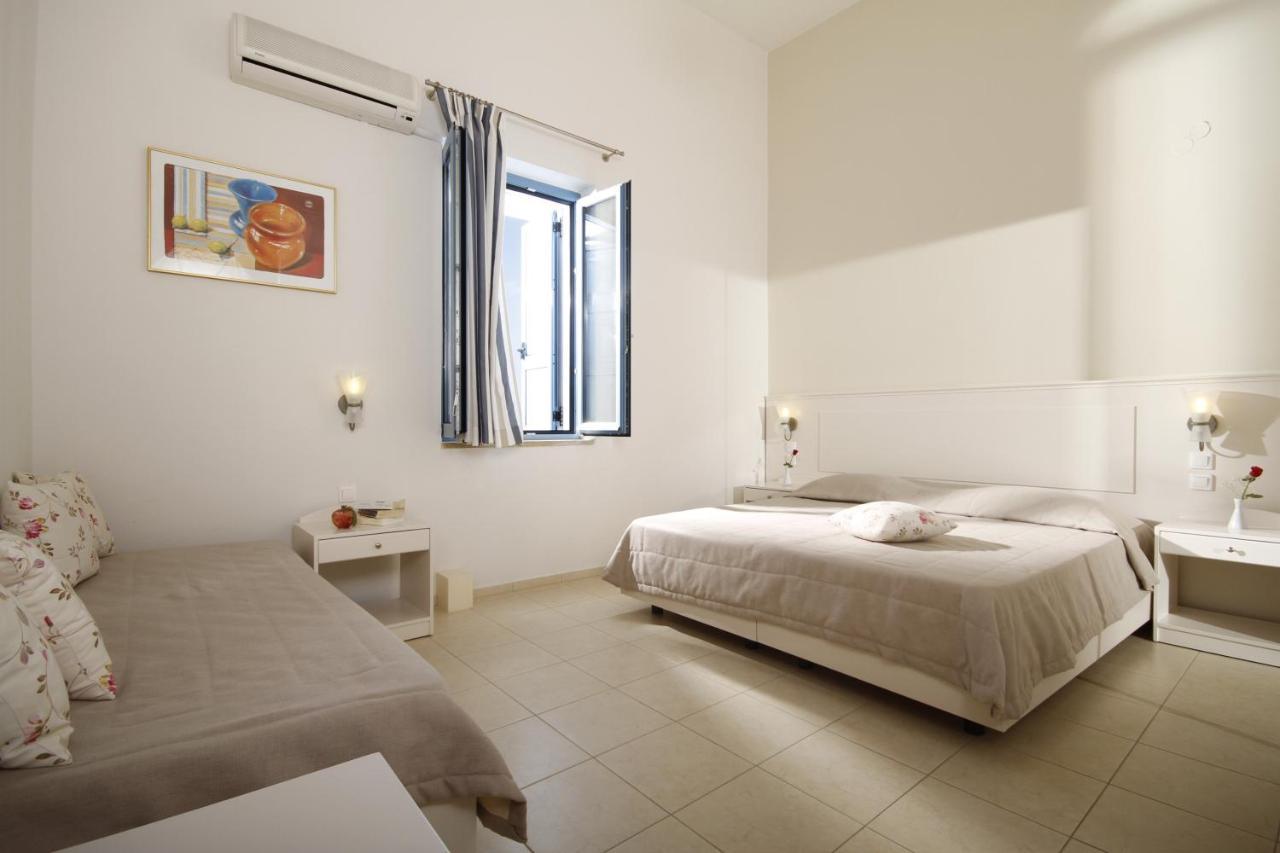 Captain'S House Hotel Suites & Apartments Pánormos Exterior foto